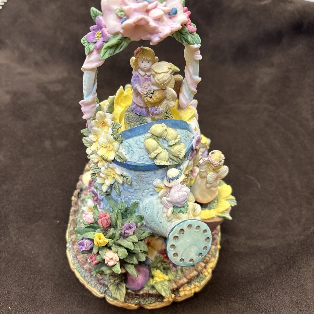 Classic Treasures Musical Sculpture Garden Fairies Water Wind Beneath My Wings